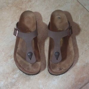 Birkenstocks Sz 10 (Euro 41)
